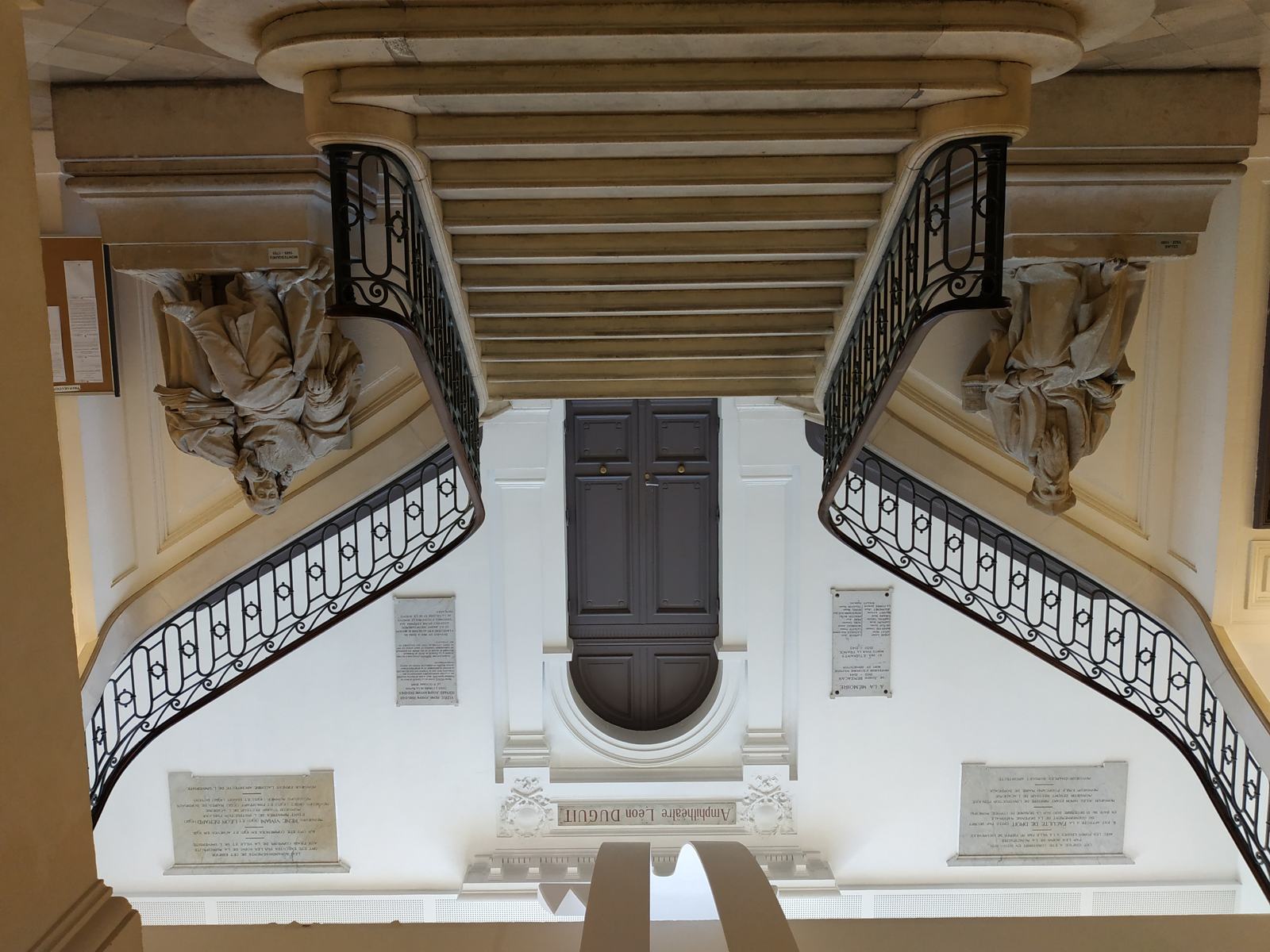 Amphithéâtre d’une faculté de droit